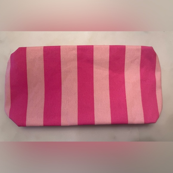 Estee Lauder Pink and Gold Cosmetic Set - Picture 8 of 8